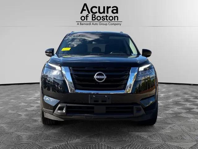 2024 Nissan Pathfinder SV 4WD