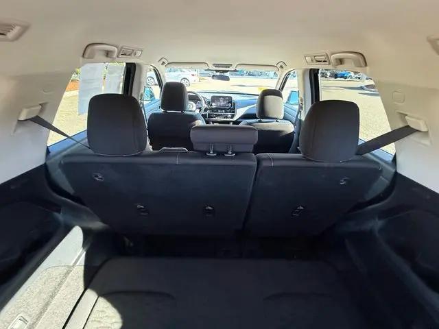 2024 Nissan Pathfinder SV 4WD