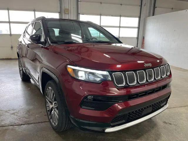 2022 Jeep Compass Limited 4x4 for sale in Wabash, IN