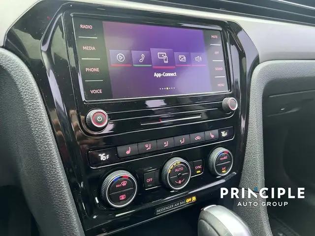 2021 Volkswagen Passat 2.0T SE