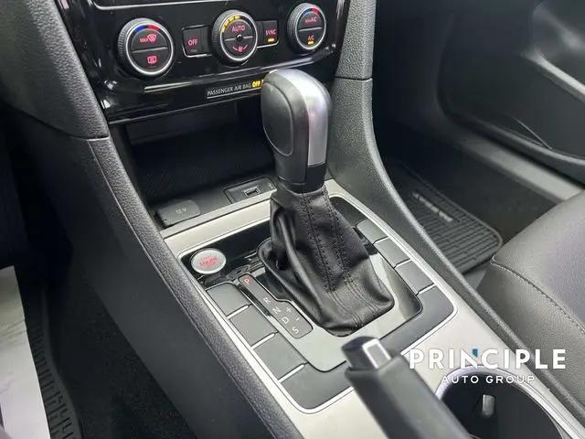 2021 Volkswagen Passat 2.0T SE