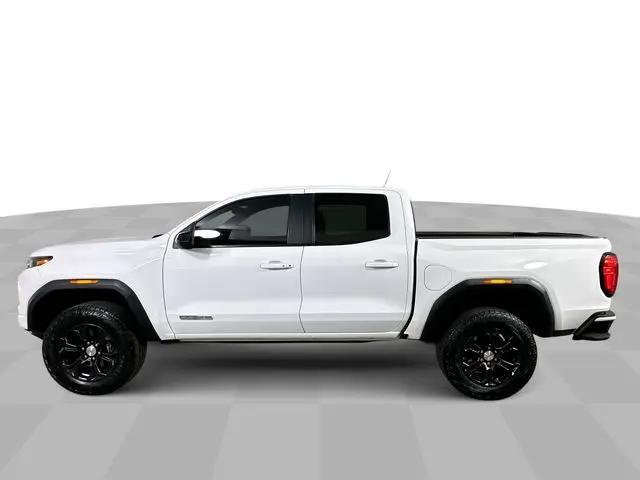 2023 GMC Canyon 2WD Crew Cab Short Box Elevation