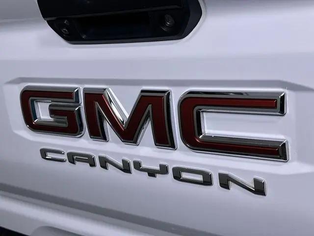 2023 GMC Canyon 2WD Crew Cab Short Box Elevation