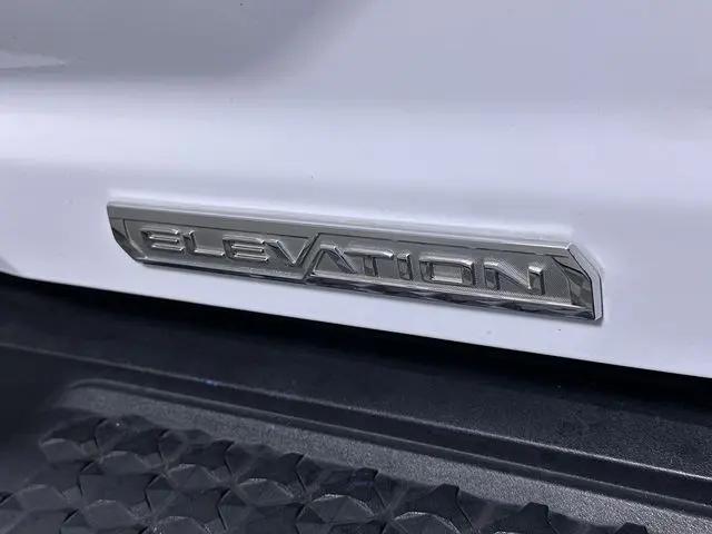 2023 GMC Canyon 2WD Crew Cab Short Box Elevation