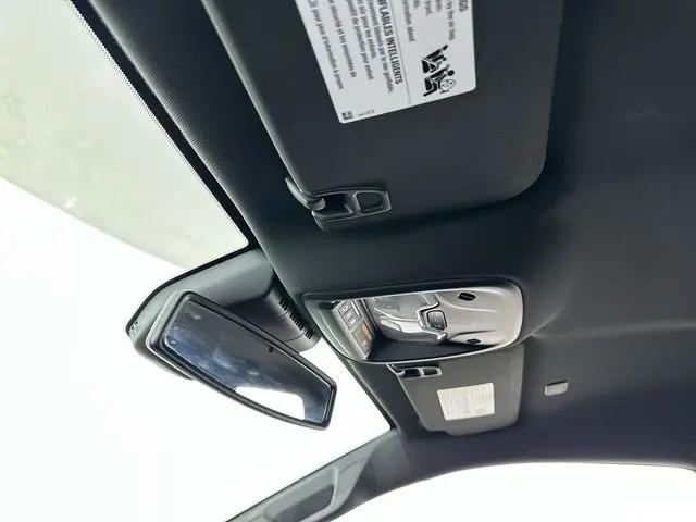 2023 GMC Canyon 2WD Crew Cab Short Box Elevation