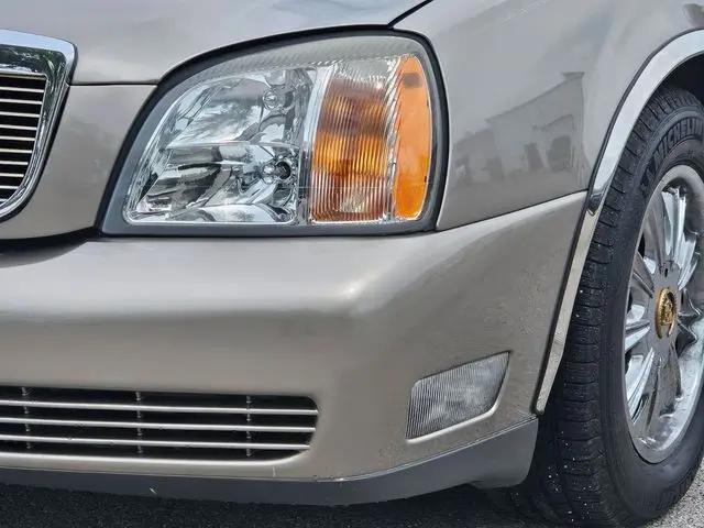 2002 Cadillac DeVille Standard