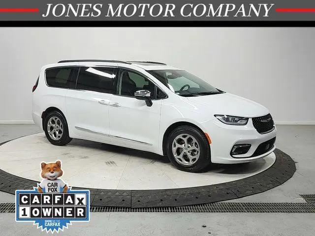 2023 Chrysler Pacifica Limited for sale in Savannah, TN
