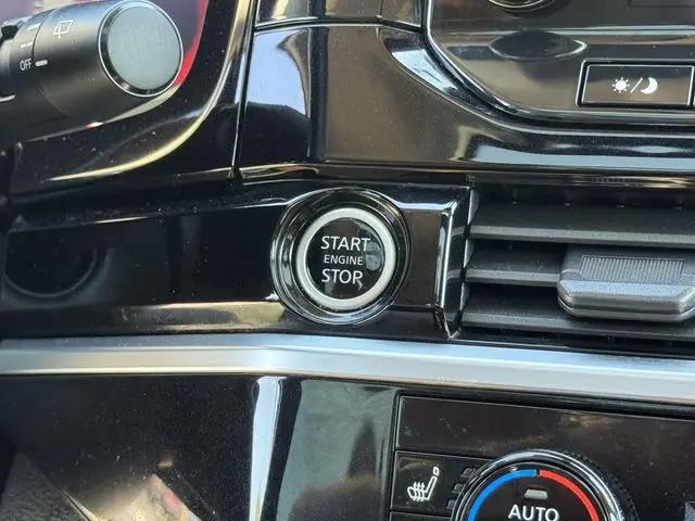 2023 Nissan Pathfinder Platinum 4WD