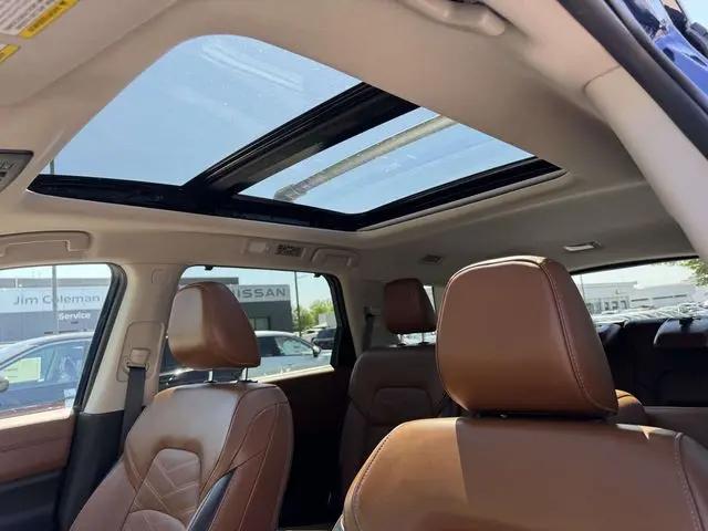 2023 Nissan Pathfinder Platinum 4WD