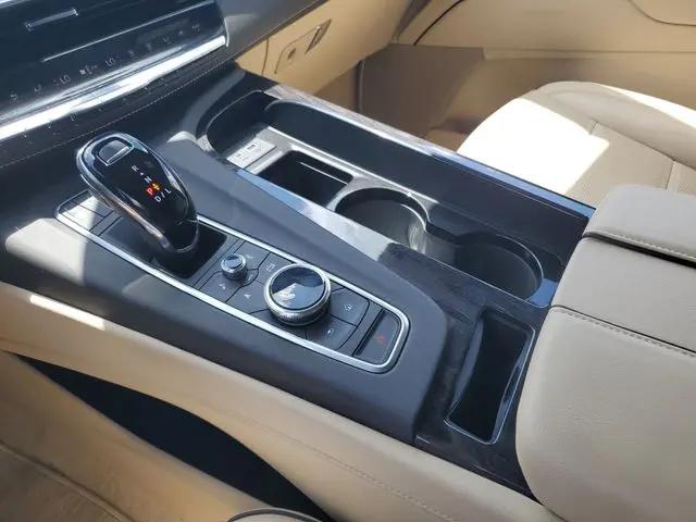 2021 Cadillac Escalade 4WD Premium Luxury