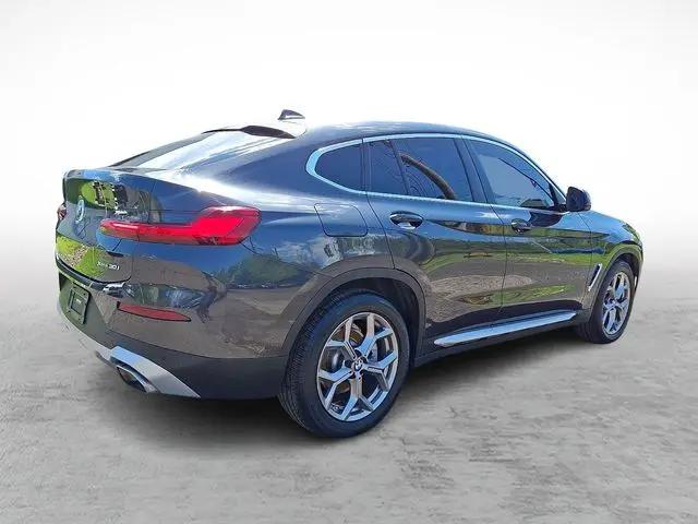2023 BMW X4 xDrive30i