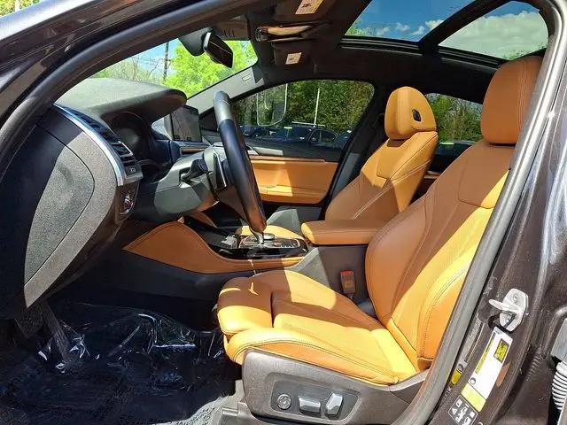 2023 BMW X4 xDrive30i