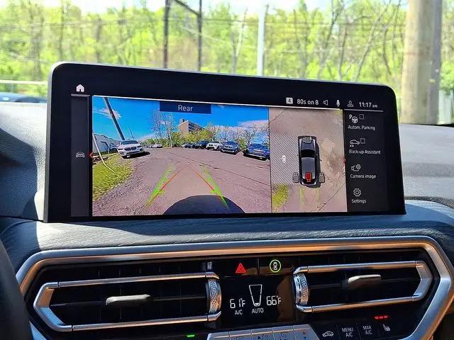 2023 BMW X4 xDrive30i