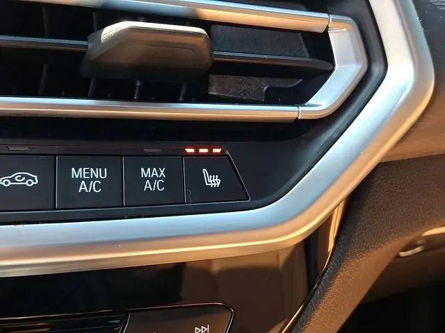 2023 BMW X4 xDrive30i