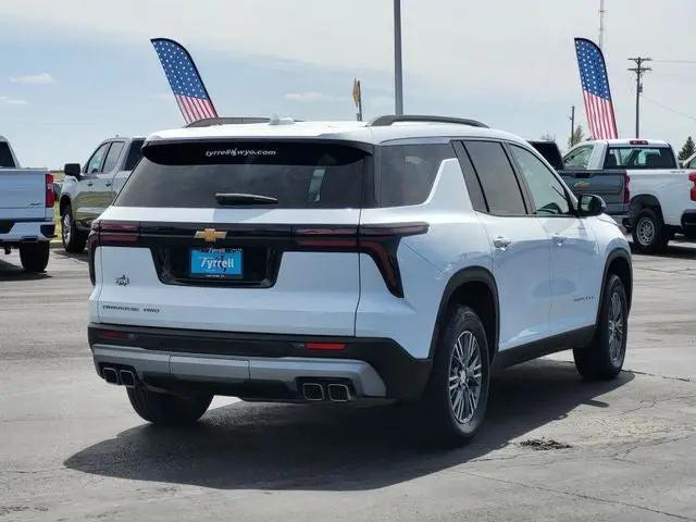 2025 Chevrolet Traverse AWD LT