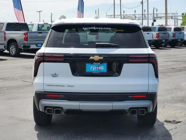 2025 Chevrolet Traverse AWD LT