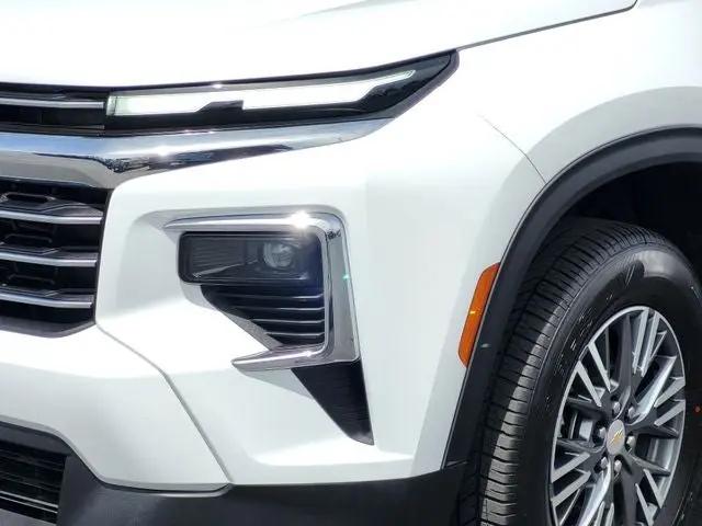 2025 Chevrolet Traverse AWD LT