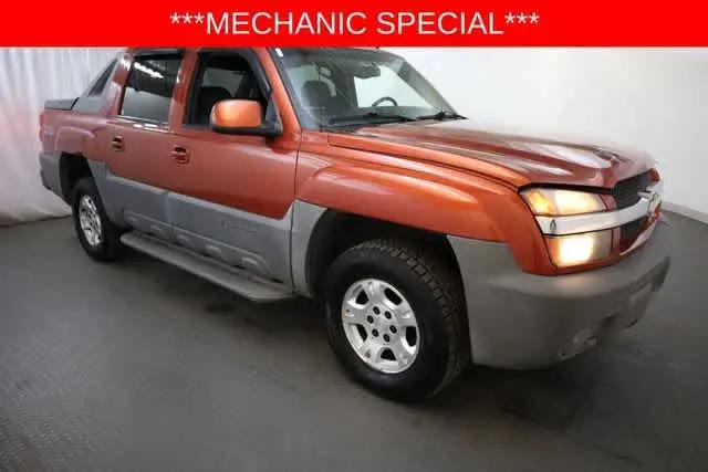 2002 Chevrolet Avalanche Base