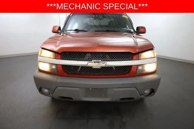 2002 Chevrolet Avalanche Base