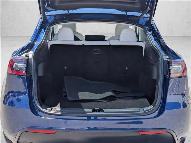 2022 Tesla Model Y Performance Dual Motor All-Wheel Drive
