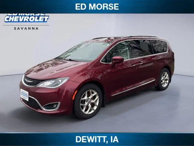 2018 Chrysler Pacifica Touring L Plus for sale in DeWitt, IA