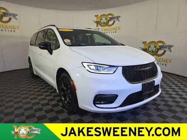 2024 Chrysler Pacifica Hybrid Premium S Appearance Pkg for sale near Cincinnati, OH