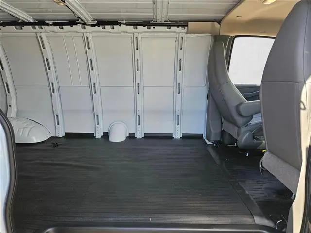 2026 Chevrolet Express Cargo Van 2500 Extended Wheelbase, WT, RWD