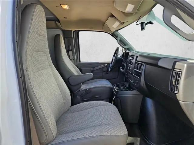 2026 Chevrolet Express Cargo Van 2500 Extended Wheelbase, WT, RWD