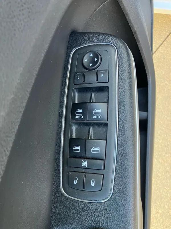 2018 Chrysler 300 Limited