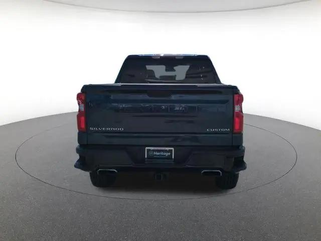 2021 Chevrolet Silverado 1500 4WD Crew Cab Short Bed Custom Trail Boss