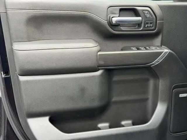 2023 GMC Sierra 2500HD 4WD Crew Cab Standard Bed AT4