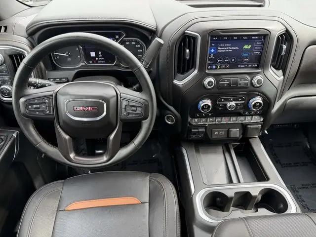 2023 GMC Sierra 2500HD 4WD Crew Cab Standard Bed AT4