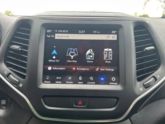 2022 Jeep Cherokee Altitude