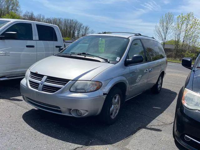 2005 Dodge Grand Caravan SXT for sale in Flint, MI