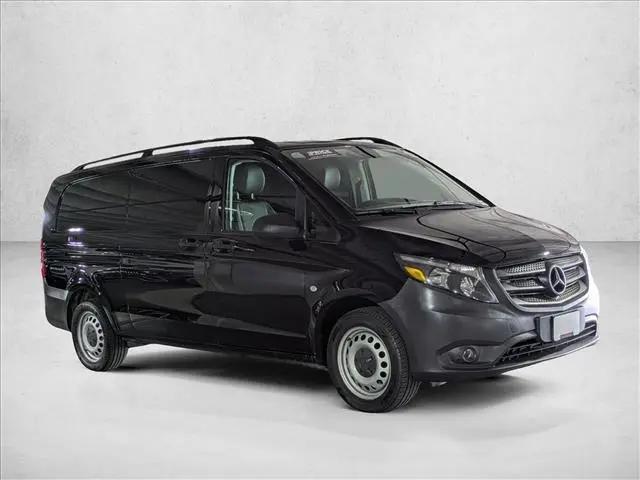 2022 Mercedes-Benz Metris Standard