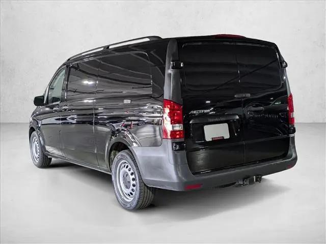 2022 Mercedes-Benz Metris Standard