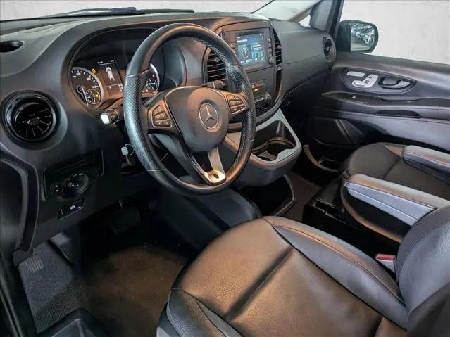 2022 Mercedes-Benz Metris Standard