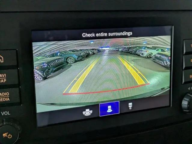 2022 Mercedes-Benz Metris Standard