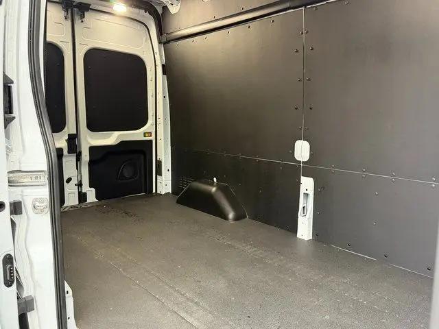 2026 Ford Transit Cargo Van T-350