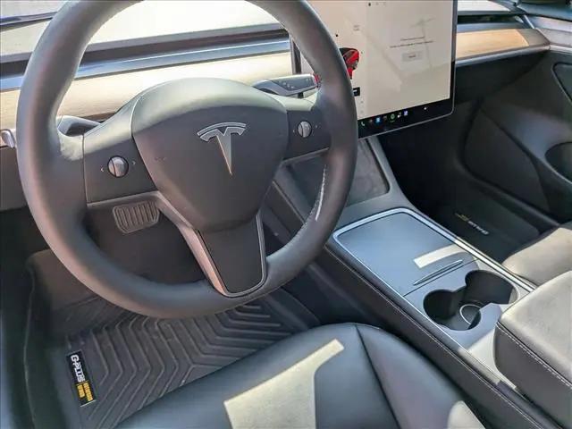 2021 Tesla Model 3 Standard Range Plus Rear-Wheel Drive