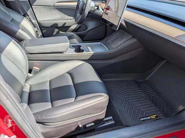 2021 Tesla Model 3 Standard Range Plus Rear-Wheel Drive