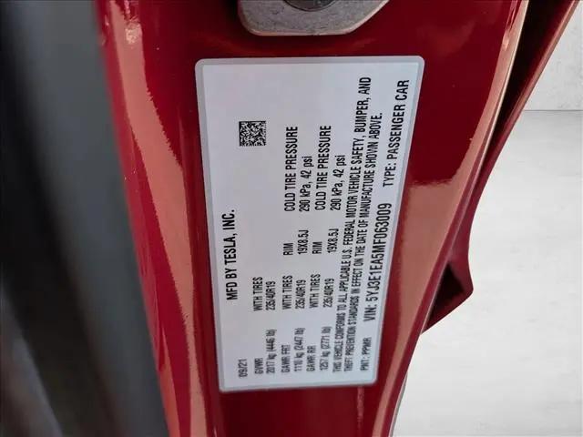 2021 Tesla Model 3 Standard Range Plus Rear-Wheel Drive