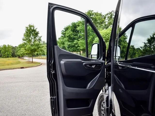 2026 Mercedes-Benz Sprinter 2500 Standard Roof 4-Cyl Diesel