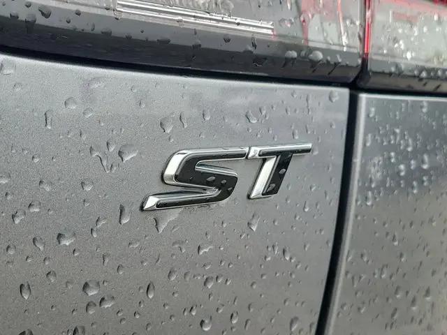 2021 Buick Envision FWD Essence