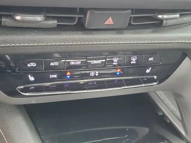 2021 Buick Envision FWD Essence