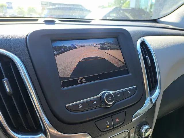 2022 Chevrolet Equinox FWD LT