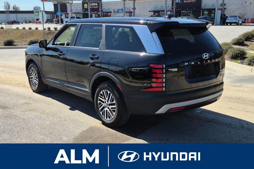 New 2026 Black HYUNDAI SE FWD image 9