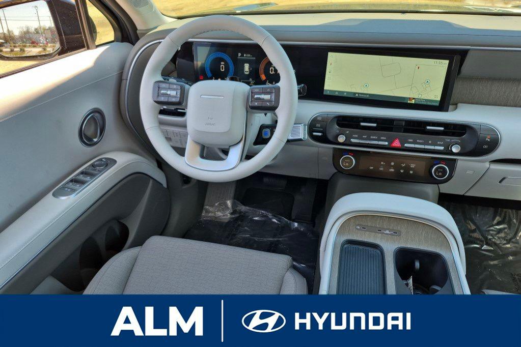 New 2026 Black HYUNDAI SE FWD image 23