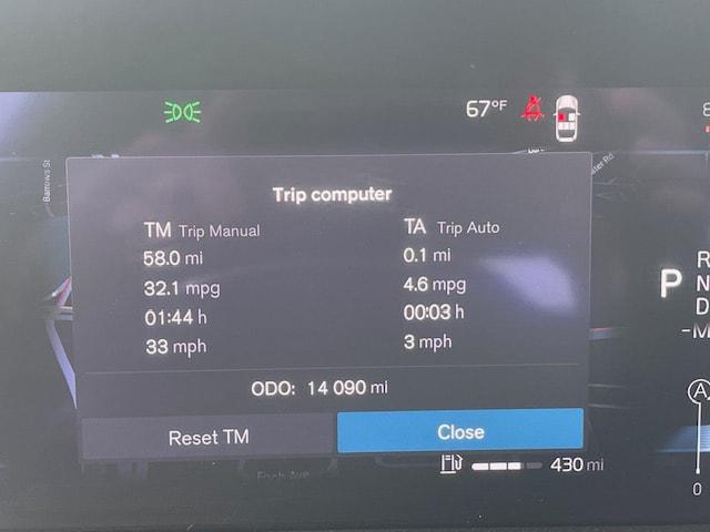 2024 Volvo S60 B5 Plus Dark Theme