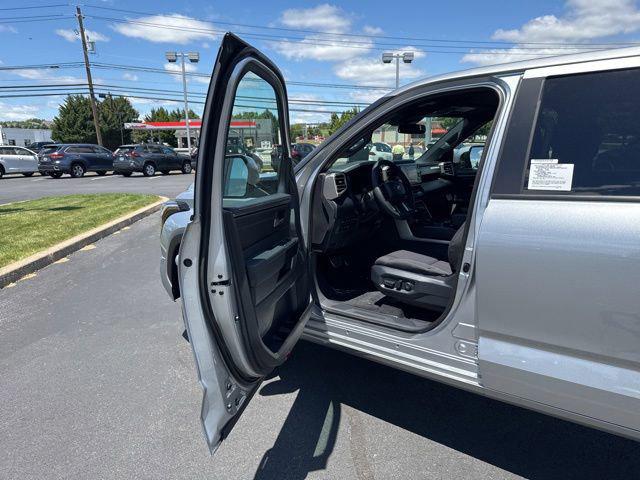 2026 Toyota Tundra SR5 CrewMax 5.5' Bed